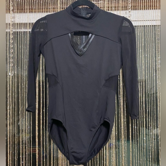 Bloch mesh leotard - Picture 1 of 3